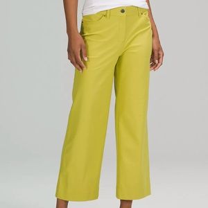 City Sleek 5 pocket Wide Leg High Rise 7/8 Length Pant